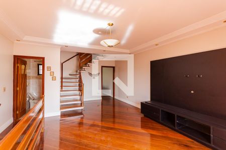 Sala de casa para alugar com 4 quartos, 264m² em Jardim Rina, Santo André