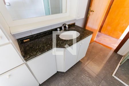 Casa para alugar com 264m², 4 quartos e 4 vagas Casa para alugar com 264m², 4 quartos e 4 vagasPia