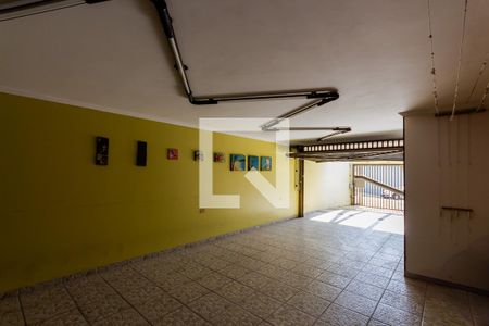 Casa para alugar com 264m², 4 quartos e 4 vagas Casa para alugar com 264m², 4 quartos e 4 vagasGaragem