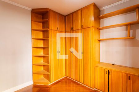 Casa para alugar com 264m², 4 quartos e 4 vagas Casa para alugar com 264m², 4 quartos e 4 vagasSuíte 3