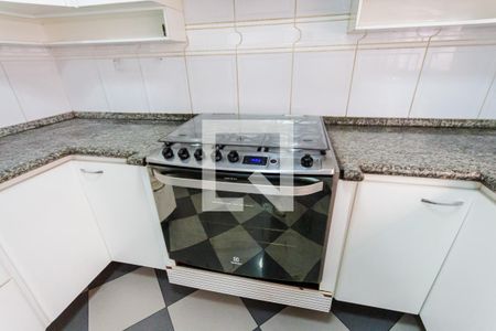 Casa para alugar com 264m², 4 quartos e 4 vagas Casa para alugar com 264m², 4 quartos e 4 vagasFogão