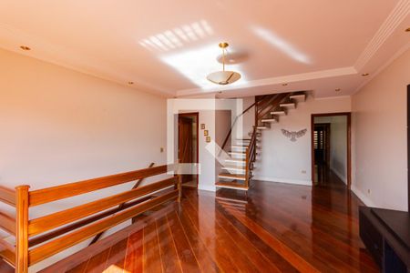 Sala de casa para alugar com 4 quartos, 264m² em Jardim Rina, Santo André