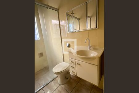 Casa à venda com 110m², 3 quartos e 1 vagaBanheiro 1