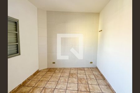 Quarto 1 de casa à venda com 3 quartos, 110m² em Vila Zat, São Paulo