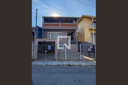 Casa à venda com 110m², 3 quartos e 1 vagaFachada