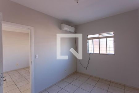 Quarto 1 de apartamento à venda com 2 quartos, 50m² em Jardim Guanabara, Belo Horizonte