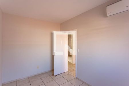Quarto 1 de apartamento à venda com 2 quartos, 50m² em Jardim Guanabara, Belo Horizonte
