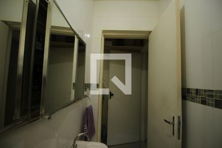Casa à venda com 300m², 3 quartos e 1 vagaBanheiro Social 2