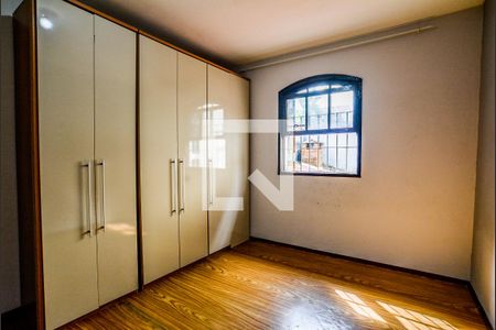 Casa à venda com 209m², 3 quartos e 2 vagasQuarto 3