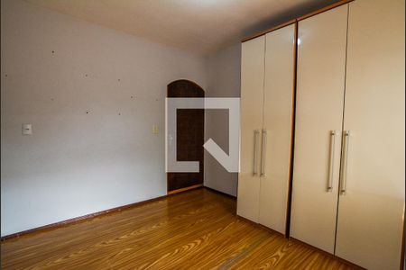 Casa à venda com 209m², 3 quartos e 2 vagasQuarto 3