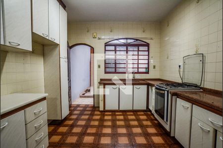 Casa à venda com 209m², 3 quartos e 2 vagasCozinha