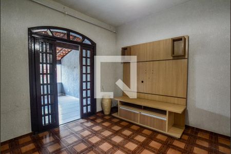 Sala de casa à venda com 3 quartos, 209m² em Parque Gerassi, Santo André