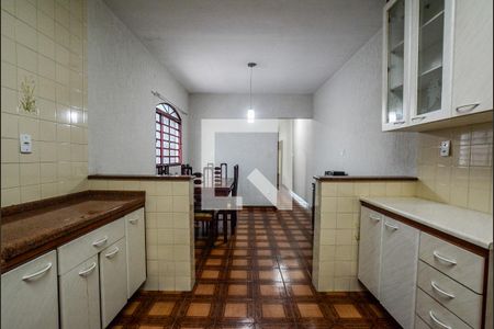 Casa à venda com 209m², 3 quartos e 2 vagasCozinha