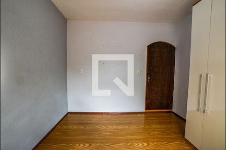 Casa à venda com 209m², 3 quartos e 2 vagasQuarto 3