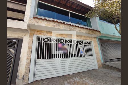 Casa à venda com 209m², 3 quartos e 2 vagasFachada