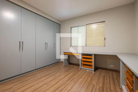 Apartamento à venda com 137m², 3 quartos e sem vagaQuarto 2