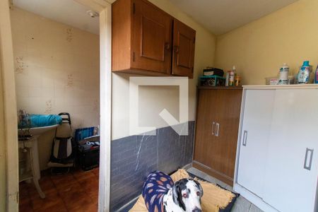 Casa à venda com 710m², 4 quartos e 4 vagas Casa à venda com 710m², 4 quartos e 4 vagasQuarto de Serviço