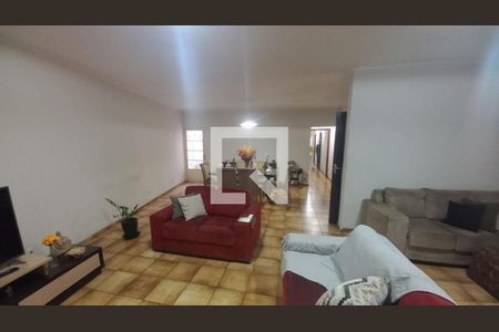 Foto 02 de casa à venda com 3 quartos, 367m² em Vila Oratorio, São Paulo
