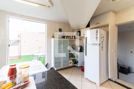 Casa de condomínio à venda com 354m², 5 quartos e 2 vagasCozinha Subsolo 1 