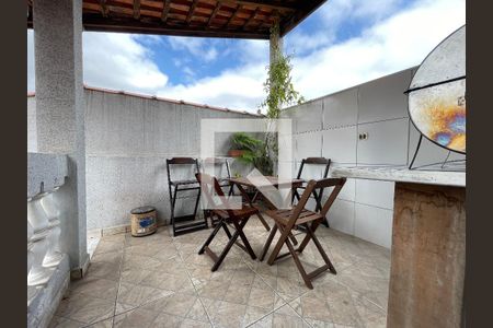 Casa à venda com 170m², 5 quartos e 3 vagas Casa à venda com 170m², 5 quartos e 3 vagasÁrea gourmet