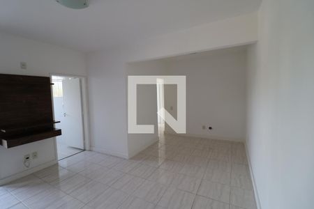 Sala de apartamento para alugar com 3 quartos, 70m² em Portuguesa, Rio de Janeiro