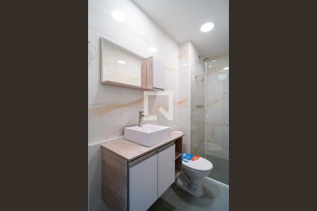 Apartamento para alugar com 64m², 2 quartos e 2 vagas Apartamento para alugar com 64m², 2 quartos e 2 vagasBanheiro
