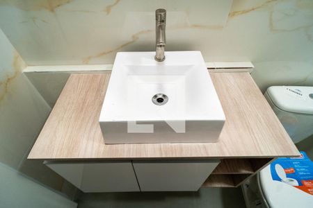 Apartamento para alugar com 64m², 2 quartos e 2 vagas Apartamento para alugar com 64m², 2 quartos e 2 vagasBanheiro