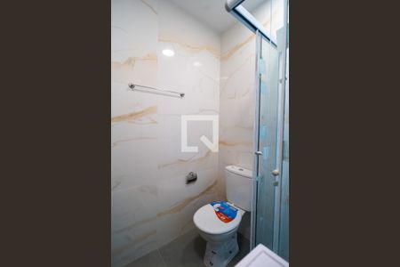 Apartamento para alugar com 64m², 2 quartos e 2 vagas Apartamento para alugar com 64m², 2 quartos e 2 vagasBanheiro da Suíte
