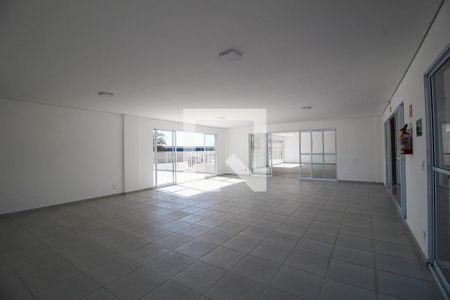 Apartamento para alugar com 64m², 2 quartos e 2 vagas Apartamento para alugar com 64m², 2 quartos e 2 vagasÁrea comum