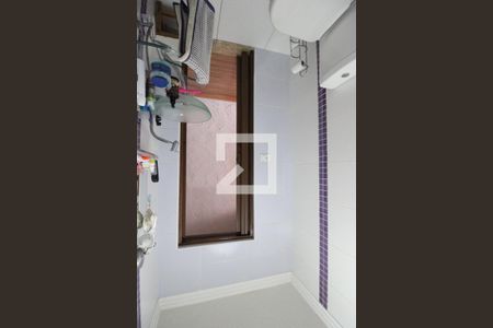 Casa para alugar com 300m², 2 quartos e 2 vagasBanheiro 2 