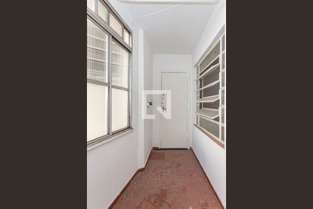 Apartamento para alugar com 92m², 2 quartos e sem vaga Apartamento para alugar com 92m², 2 quartos e sem vagaArea de Serviços