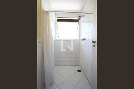 Casa de condomínio à venda com 330m², 3 quartos e 3 vagasBanheiro da Suíte 3