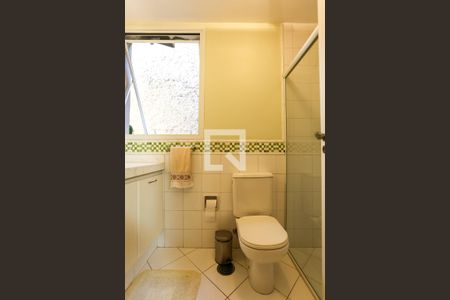 Casa de condomínio à venda com 330m², 3 quartos e 3 vagasBanheiro da Suíte 2