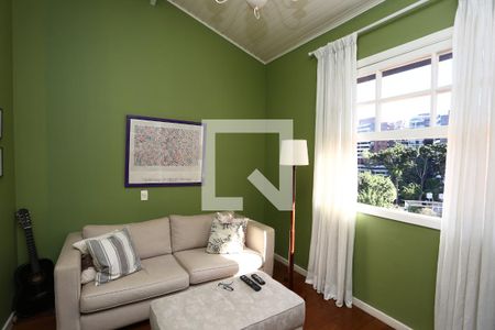 Casa de condomínio à venda com 330m², 3 quartos e 3 vagassuíte 2