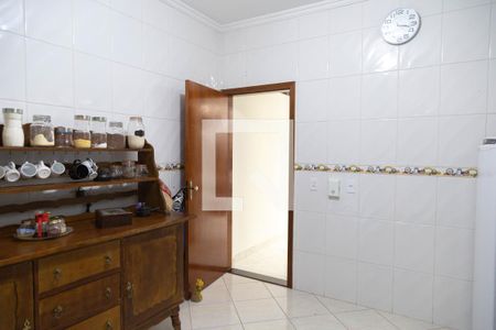 Casa à venda com 190m², 3 quartos e 4 vagas Casa à venda com 190m², 3 quartos e 4 vagasCozinha