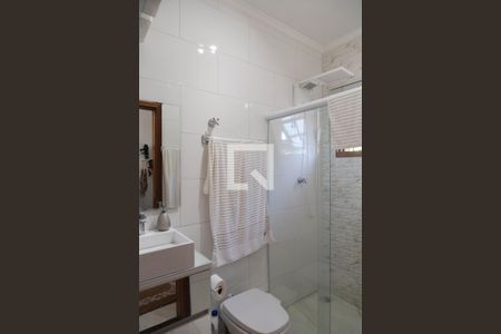 Casa à venda com 190m², 3 quartos e 4 vagas Casa à venda com 190m², 3 quartos e 4 vagasBanheiro da Suíte