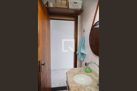 Casa à venda com 190m², 3 quartos e 4 vagas Casa à venda com 190m², 3 quartos e 4 vagasLavabo