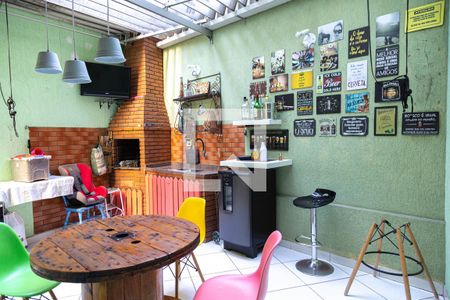 Casa à venda com 190m², 3 quartos e 4 vagas Casa à venda com 190m², 3 quartos e 4 vagasÁrea gourmet