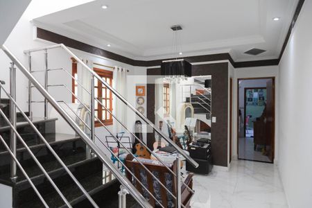 Casa à venda com 190m², 3 quartos e 4 vagas Casa à venda com 190m², 3 quartos e 4 vagasSala