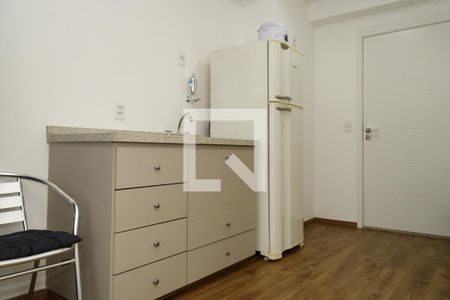 Studio para alugar com 26m², 0 quarto e sem vaga Studio para alugar com 26m², 0 quarto e sem vagaCozinha