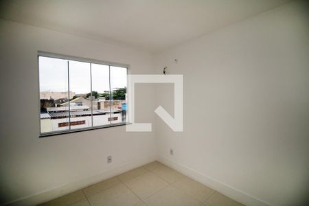 Quarto 2 de casa para alugar com 2 quartos, 100m² em Irajá, Rio de Janeiro