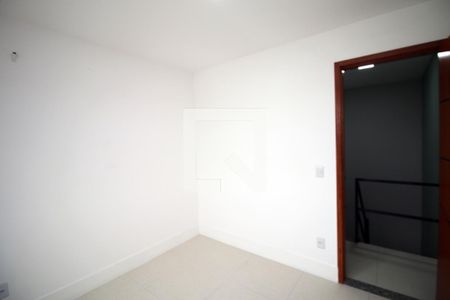 Quarto 2 de casa para alugar com 2 quartos, 100m² em Irajá, Rio de Janeiro