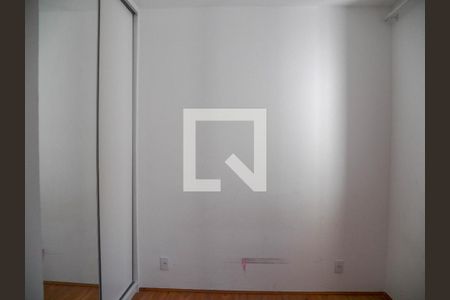 Quarto 2 de apartamento para alugar com 2 quartos, 39m² em Piqueri, São Paulo