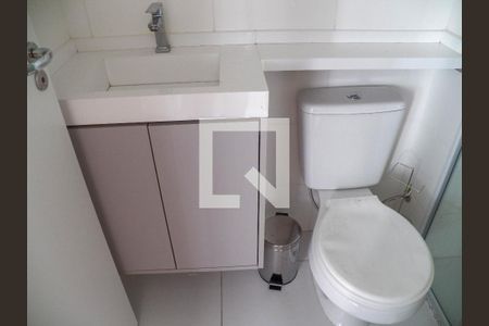 Apartamento para alugar com 39m², 2 quartos e sem vaga Apartamento para alugar com 39m², 2 quartos e sem vagaBanheiro