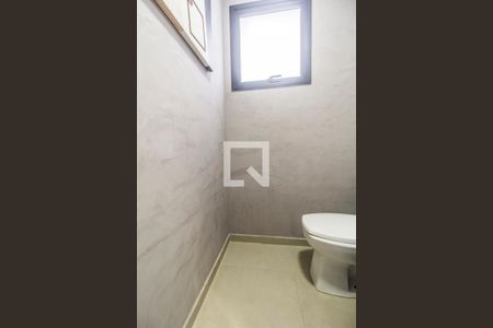 Casa de condomínio à venda com 152m², 3 quartos e 3 vagasLavabo