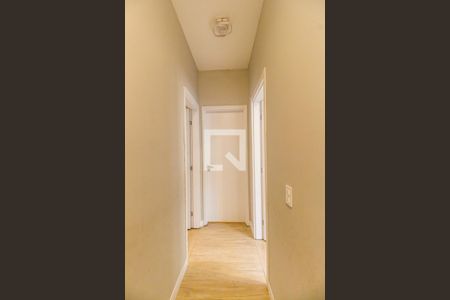 Casa de condomínio à venda com 152m², 3 quartos e 3 vagasCorredor