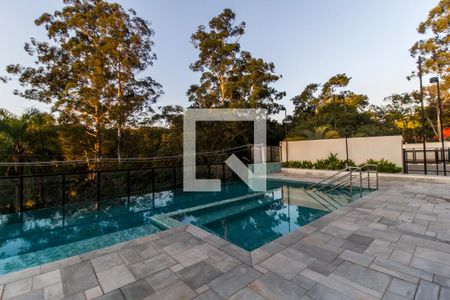 Casa de condomínio à venda com 152m², 3 quartos e 3 vagasPiscina