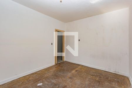 Casa para alugar com 220m², 3 quartos e 1 vagaQuarto