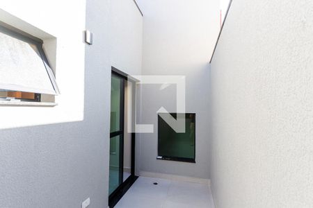 Casa à venda com 131m², 3 quartos e 2 vagas Casa à venda com 131m², 3 quartos e 2 vagasVaranda