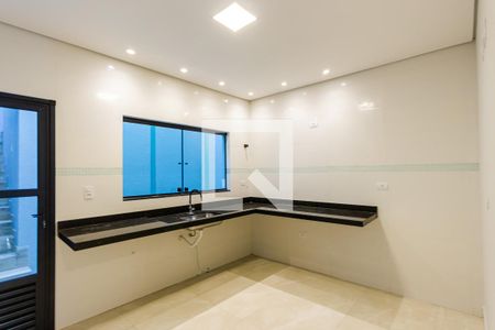 Cozinha de casa à venda com 3 quartos, 131m² em Vila Clarice, Santo André